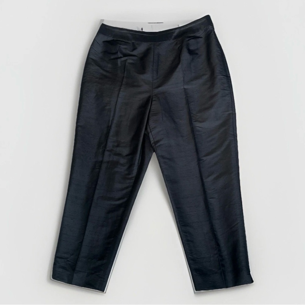 Hugo Buscati 100% Silk Black Pleated Cropped Tapered Dress Pants 12 Quiet Luxury - Picture 7 of 8